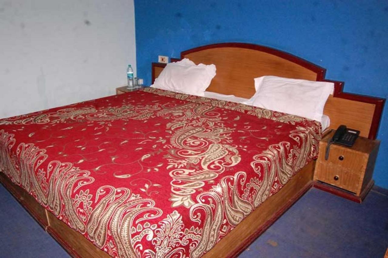 Goroomgo Hotel Shivay Near Kausani Chouraha - Mountain View - Excellent Customer Service ภายนอก รูปภาพ