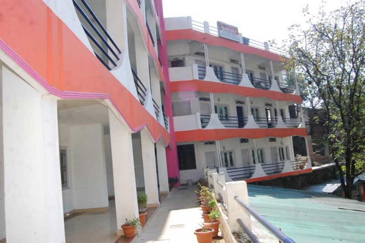 Goroomgo Hotel Shivay Near Kausani Chouraha - Mountain View - Excellent Customer Service ภายนอก รูปภาพ