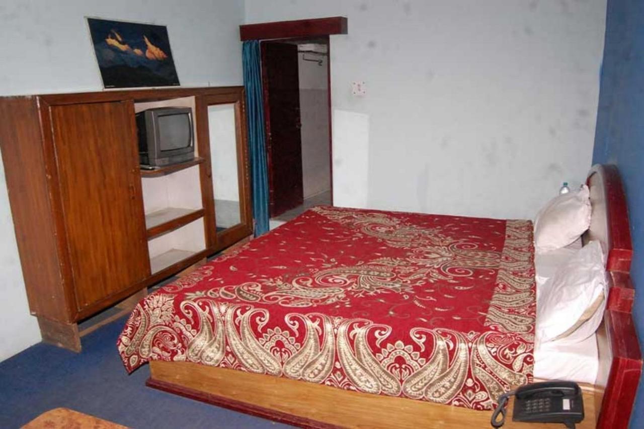 Goroomgo Hotel Shivay Near Kausani Chouraha - Mountain View - Excellent Customer Service ภายนอก รูปภาพ