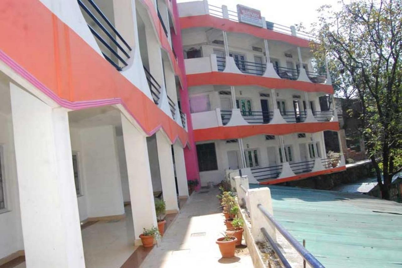 Goroomgo Hotel Shivay Near Kausani Chouraha - Mountain View - Excellent Customer Service ภายนอก รูปภาพ