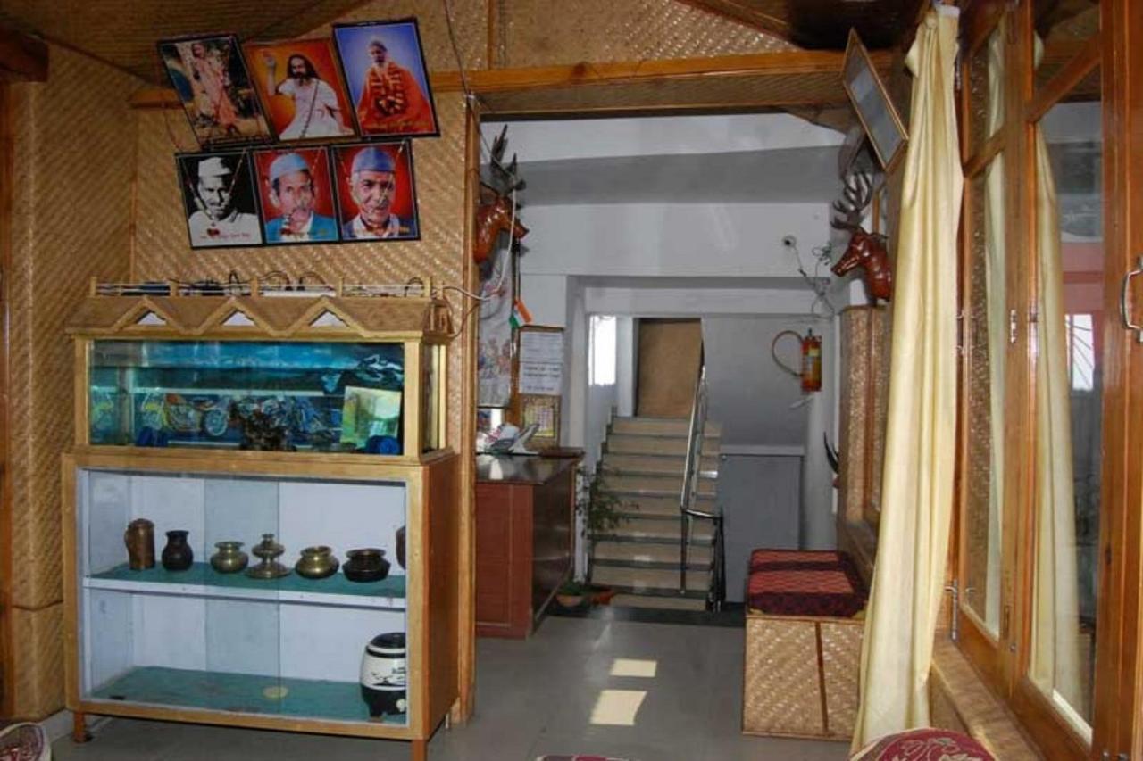 Goroomgo Hotel Shivay Near Kausani Chouraha - Mountain View - Excellent Customer Service ภายนอก รูปภาพ